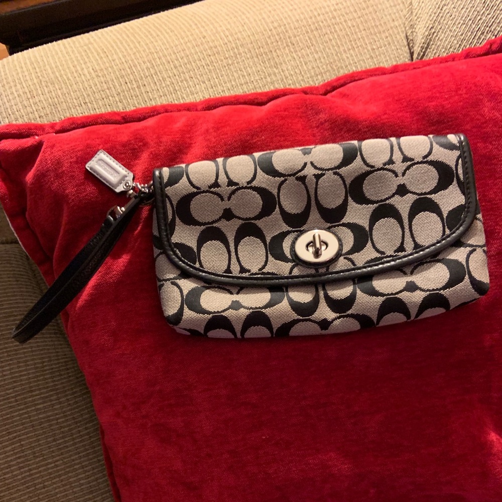 Authentic Coach Wristlet